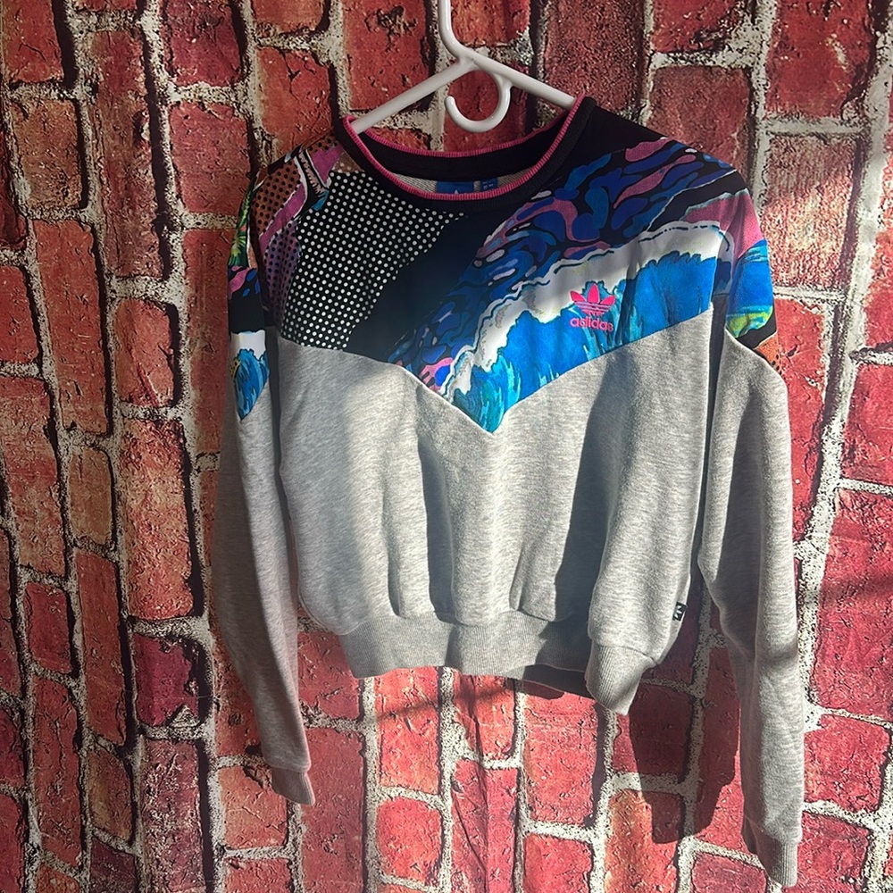 Adidas Originals gray long sleeve Sweatshirt Pullover Size medium